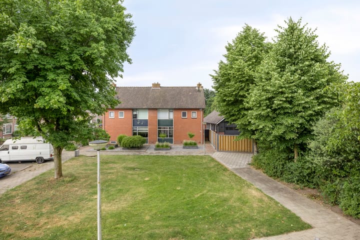 Photo 22 of Merelstraat 109