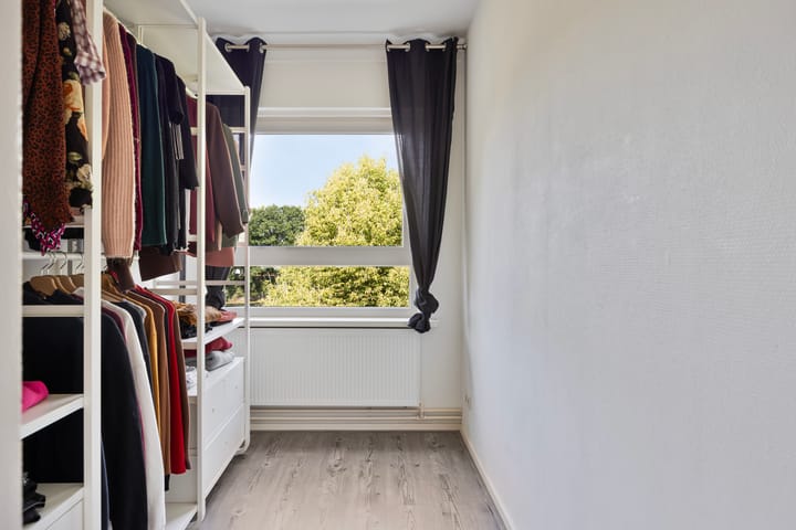 Foto 18 van Jan Luykenlaan 12