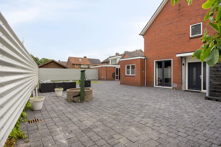 Photo 41 of Merelstraat 109