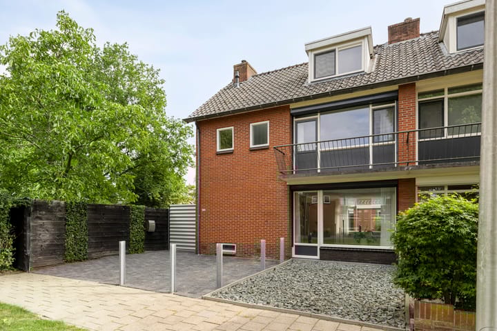 Photo 43 of Merelstraat 109