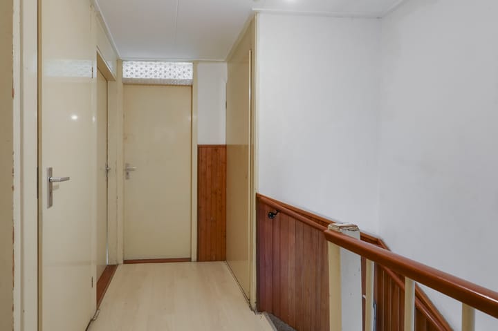 Photo 26 of Leliestraat 5