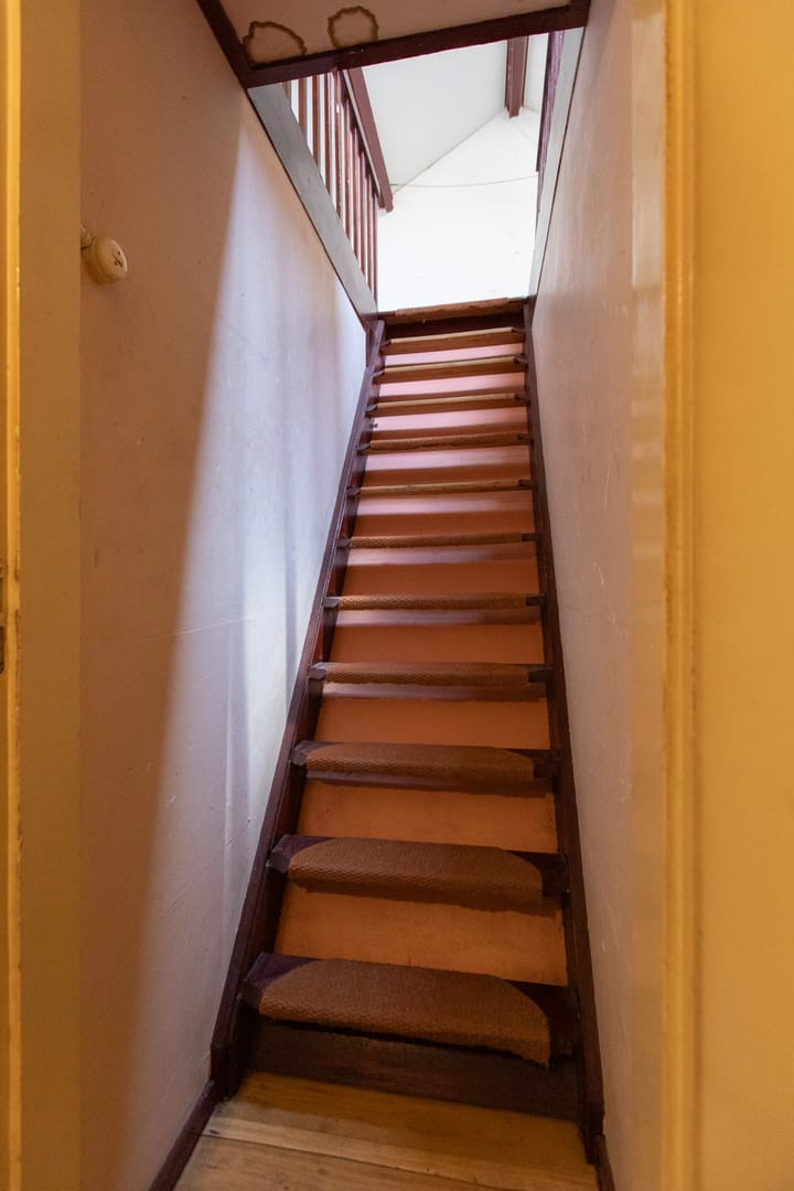 Photo 35 of Leliestraat 5