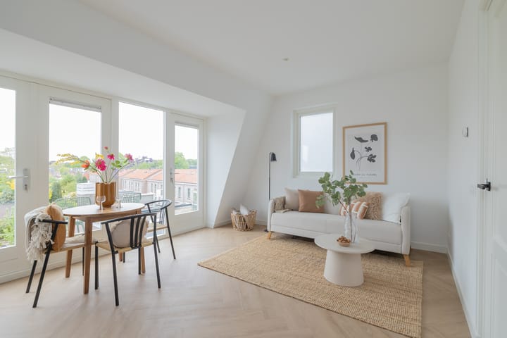 Foto 12 van Binnenweg 39-B