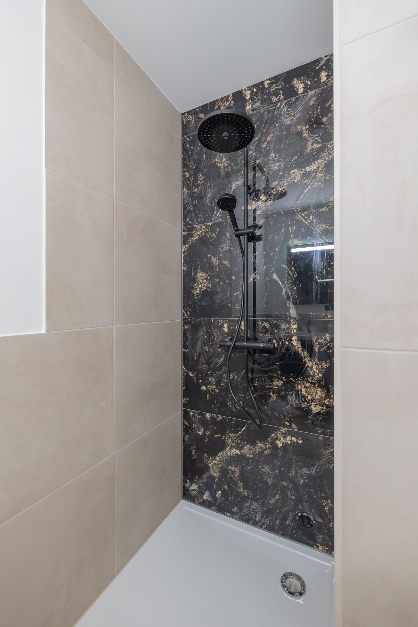 Foto 30 van Binnenweg 39-B