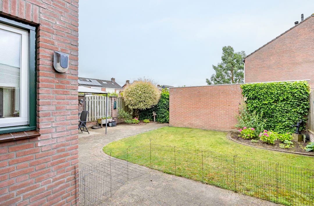 Foto 32 van Agter de hoven 9