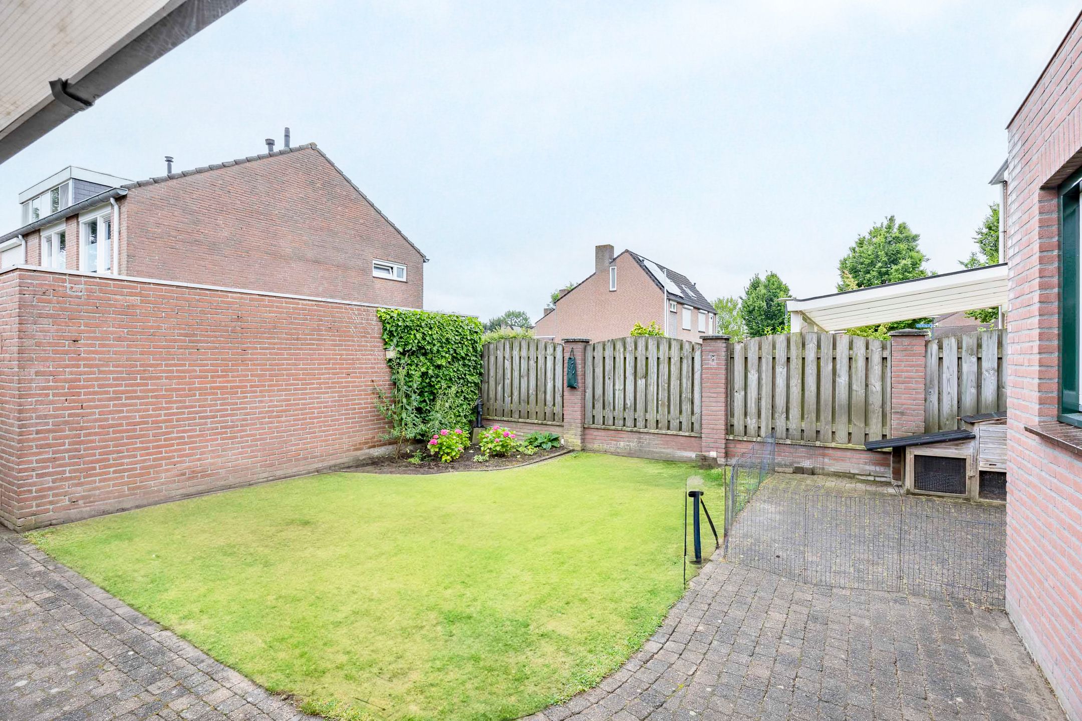 Foto 33 van Agter de hoven 9