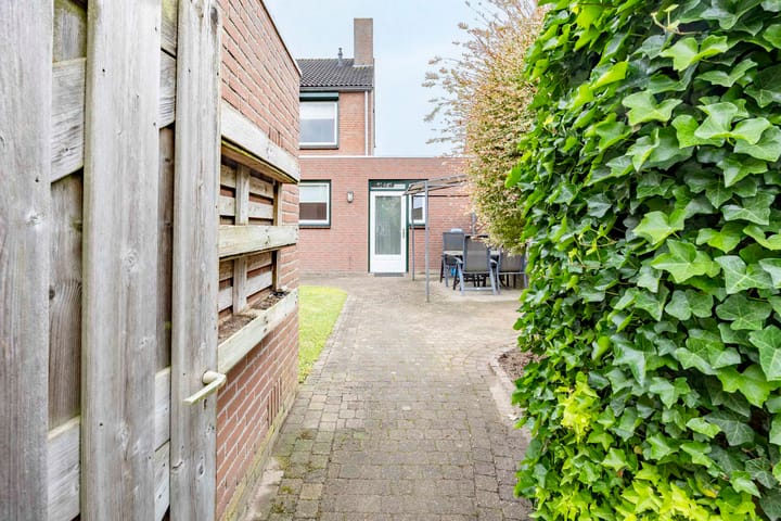 Foto 34 van Agter de hoven 9