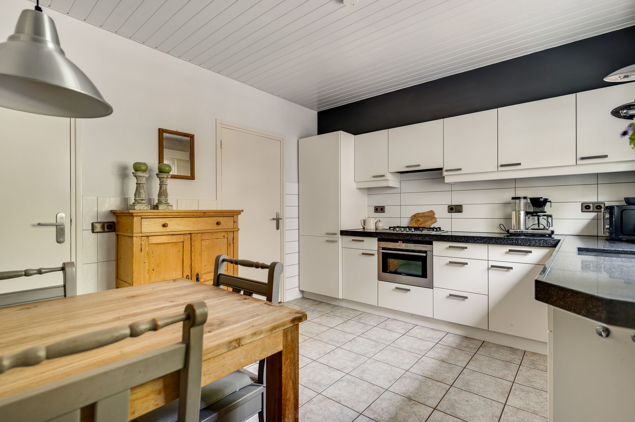 Photo 3 of Haelenerweg 17