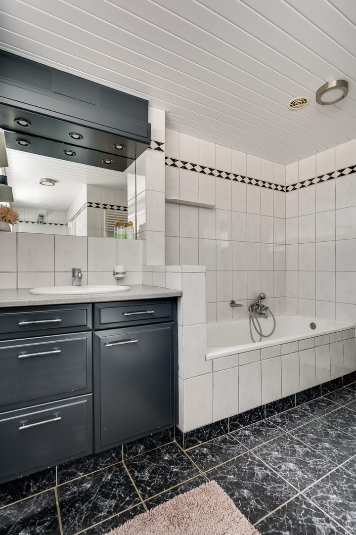 Foto 23 van Haelenerweg 17