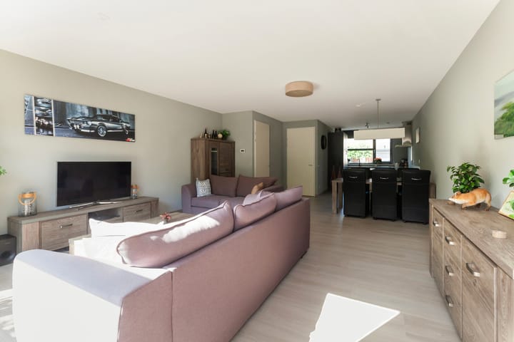 Photo 7 of Ocker Repelaerstraat 44