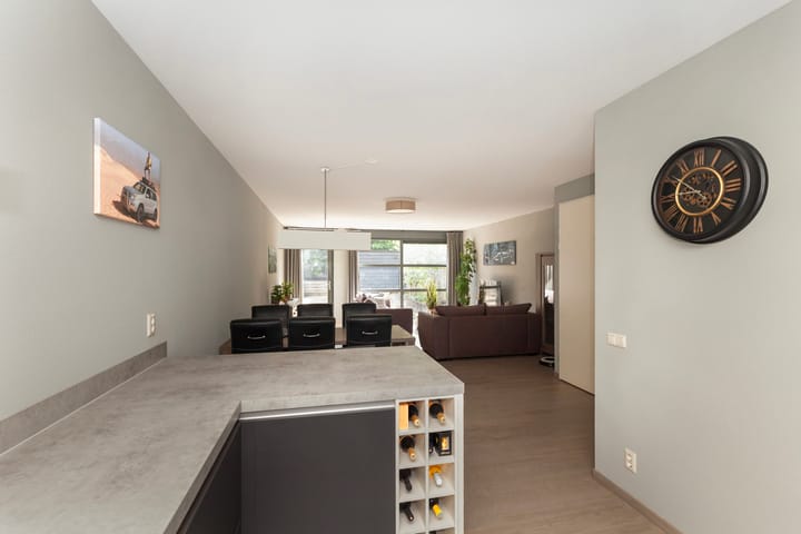 Photo 11 of Ocker Repelaerstraat 44