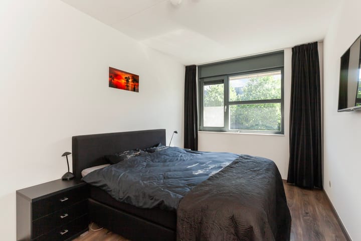 Photo 16 of Ocker Repelaerstraat 44