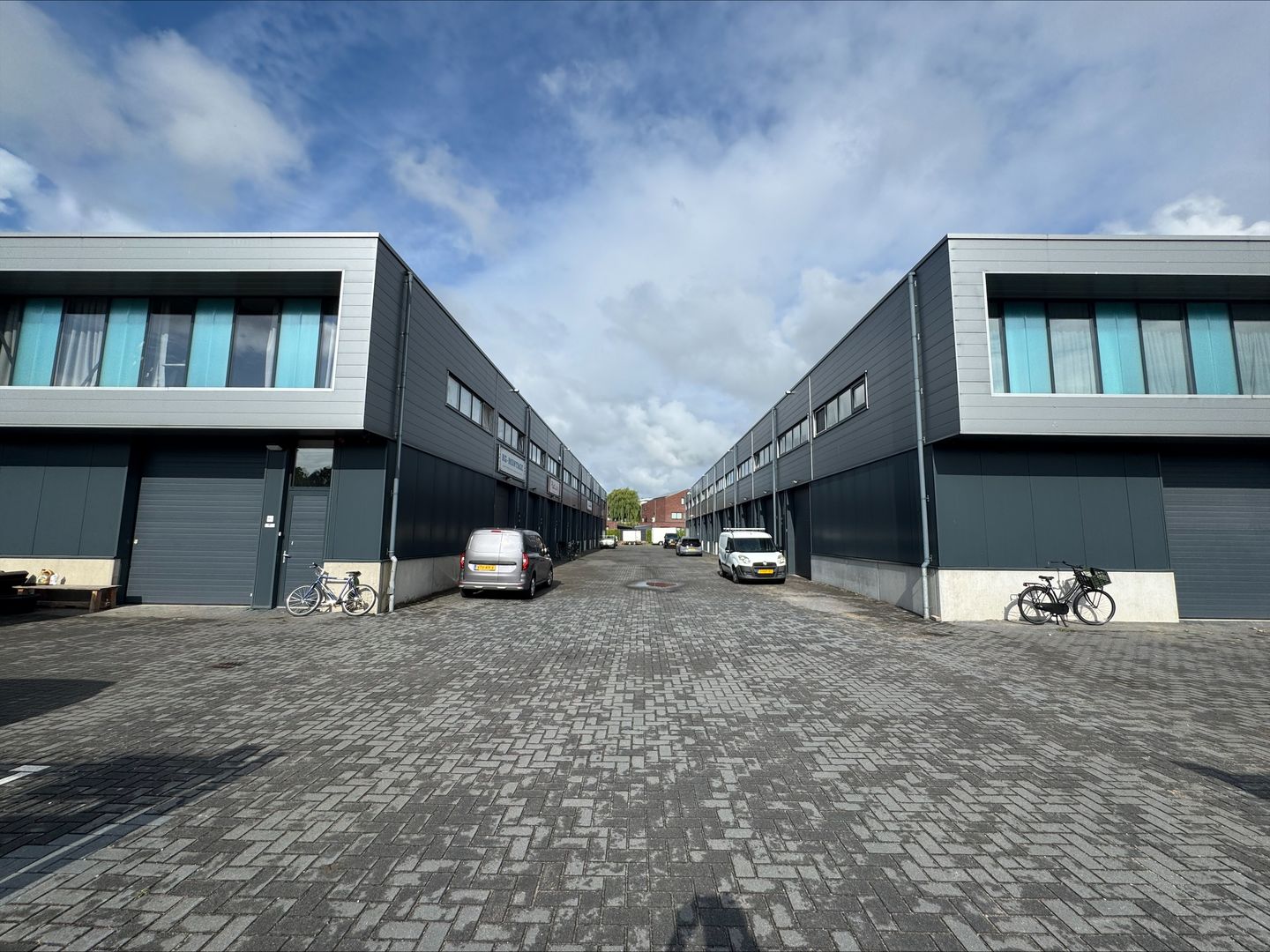 View photo 3 of Nijverheidsweg 18-B3