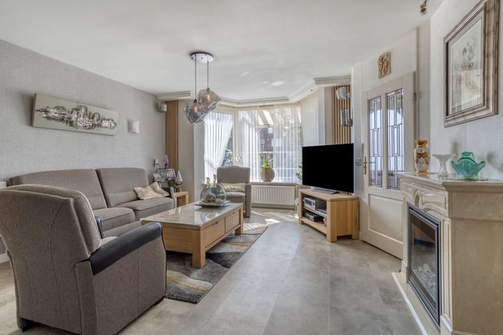 Photo 8 of Botter 39