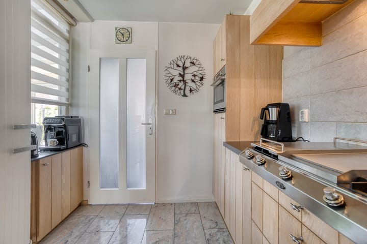 Photo 17 of Botter 39