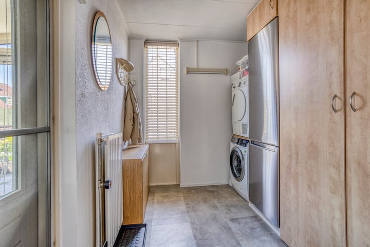 Photo 18 of Botter 39