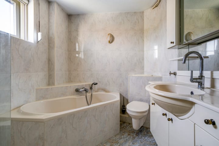 Photo 34 of Botter 39