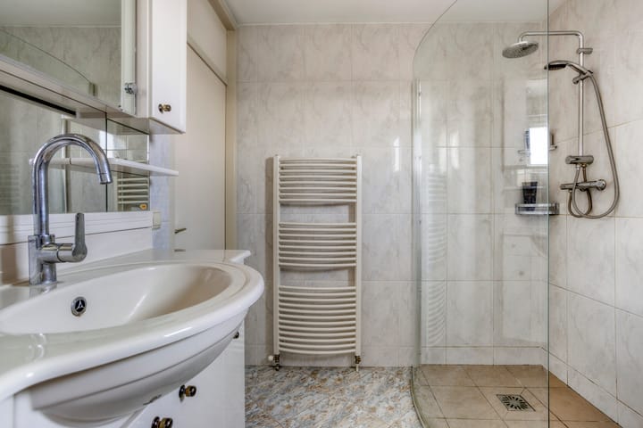 Photo 35 of Botter 39