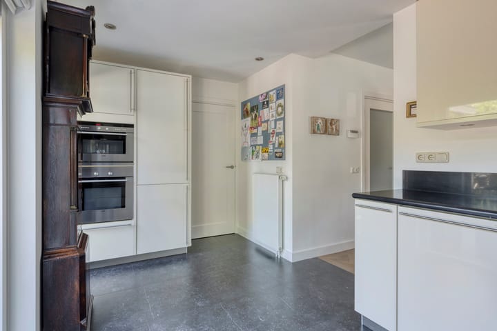 Foto 10 van Steenmakersstraat 10