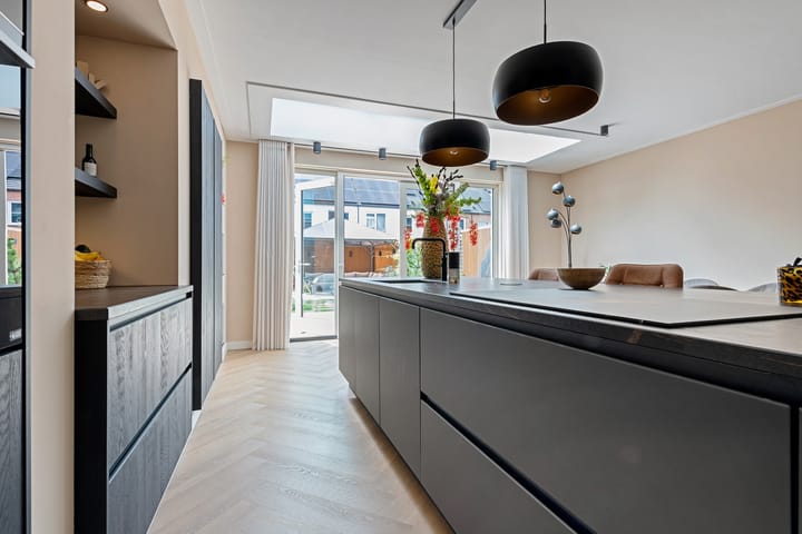 Foto 15 van Rozet 19