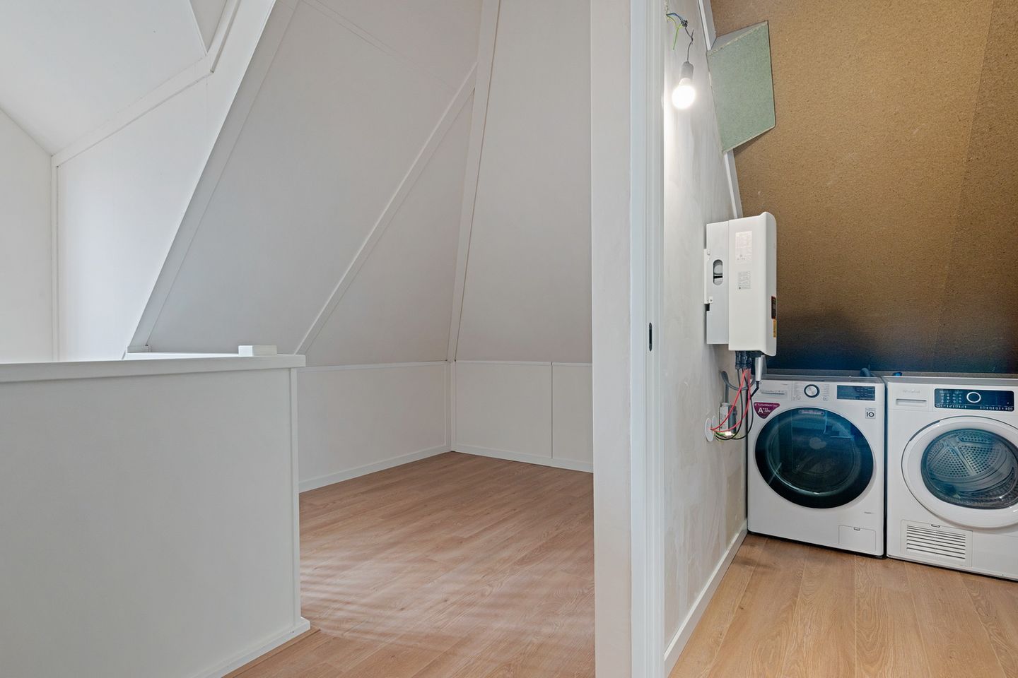 Photo 35 of Rozet 19