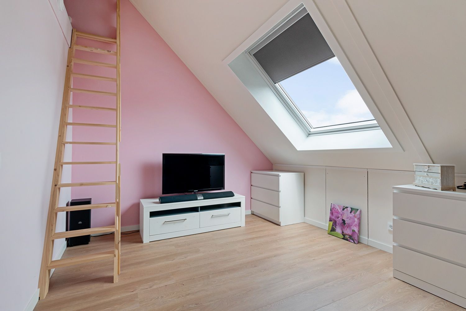 Photo 36 of Rozet 19