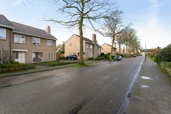 Foto 30 van Edelweisslaan 18