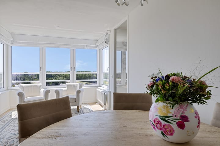 Foto 36 van Prins Clausplein 58