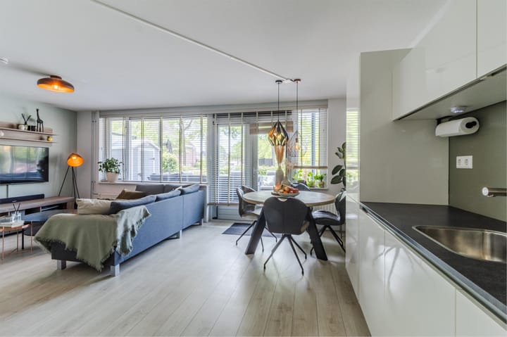 Foto 11 van Van Ravesteyndreef 77