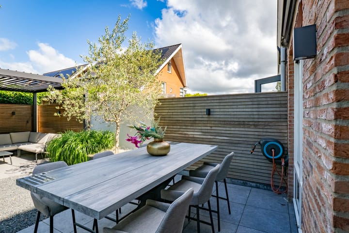 Foto 39 van Klokjesbloemlaan 11