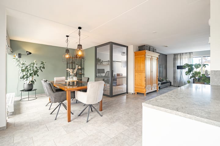 Foto 2 van Aquarius 27