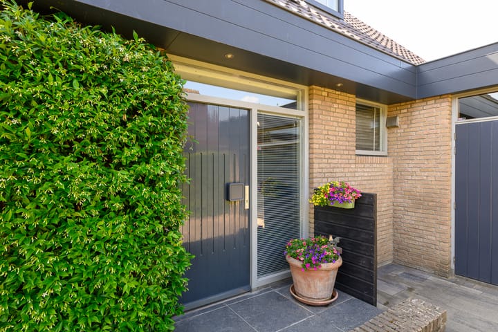 Foto 19 van Baljuw 10