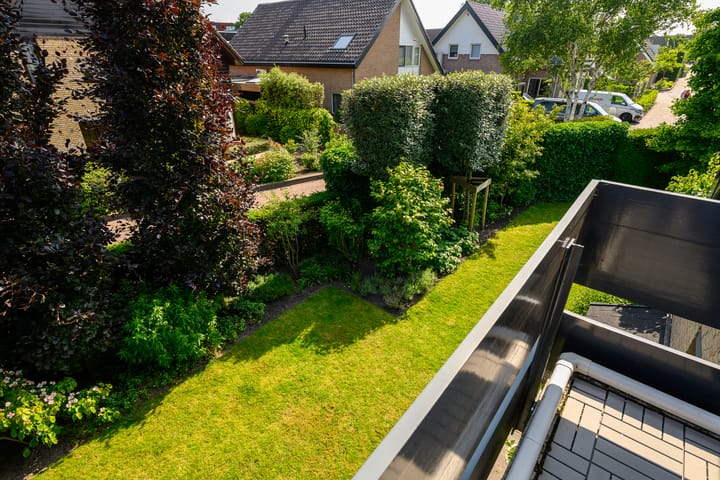 Foto 25 van Baljuw 10