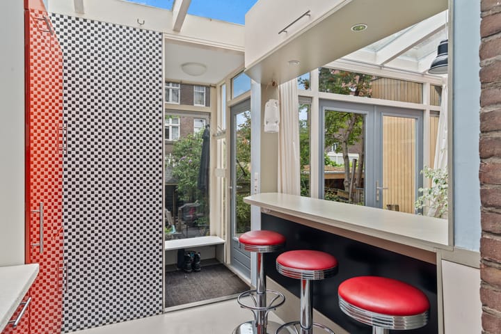 Foto 20 van Borneostraat 9