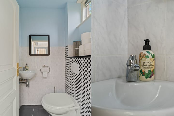 Foto 37 van Borneostraat 9