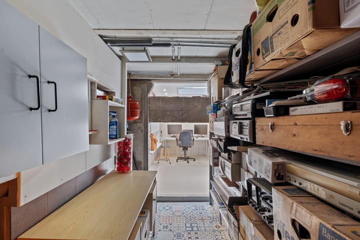 Foto 44 van Borneostraat 9