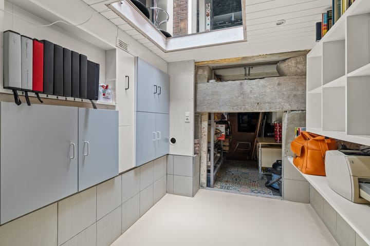 Foto 47 van Borneostraat 9