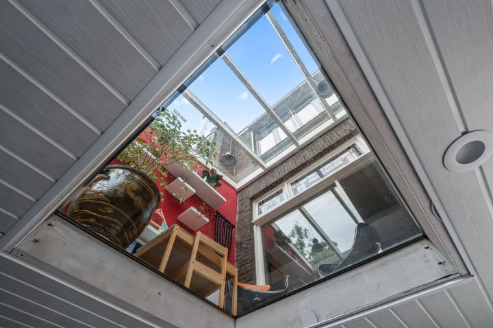 Foto 55 van Borneostraat 9