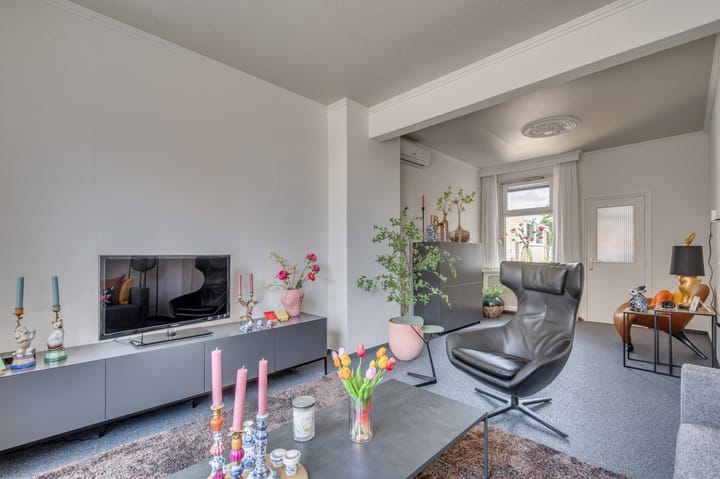 Foto 8 van Leeuwerikstraat 68