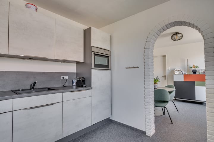 Foto 15 van Leeuwerikstraat 68