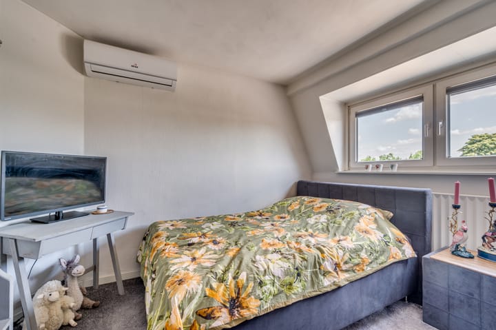 Foto 21 van Leeuwerikstraat 68