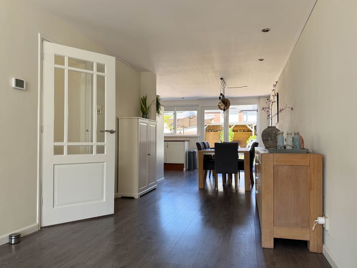 Photo 6 of Basiusstraat 13