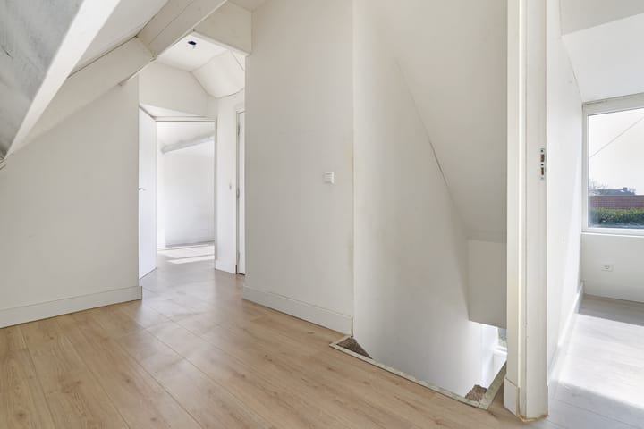 Foto 11 van Kanaalstraat 105