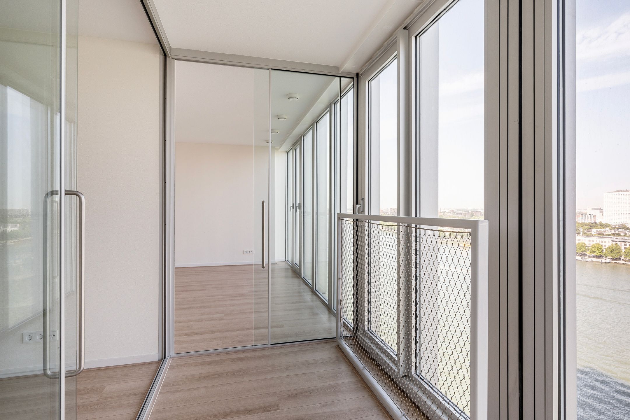 Foto 9 van Wilhelminakade 339