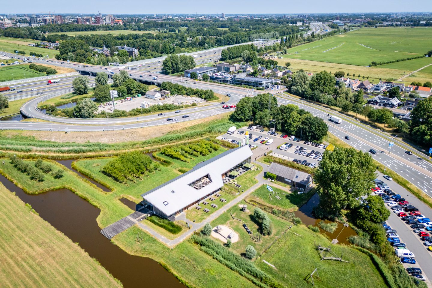 Bekijk foto 1 van Groene Hartplein 2-B