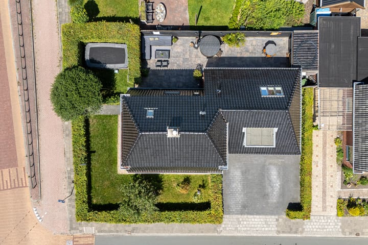 Foto 63 van Hantumerweg 43