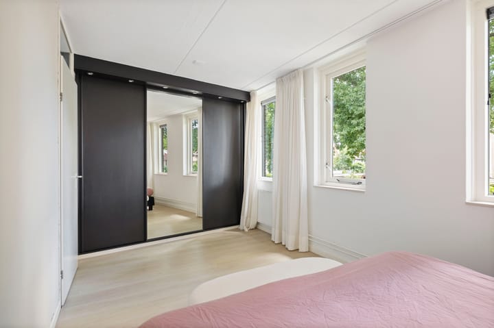 Photo 17 of Van der Meystraat 7