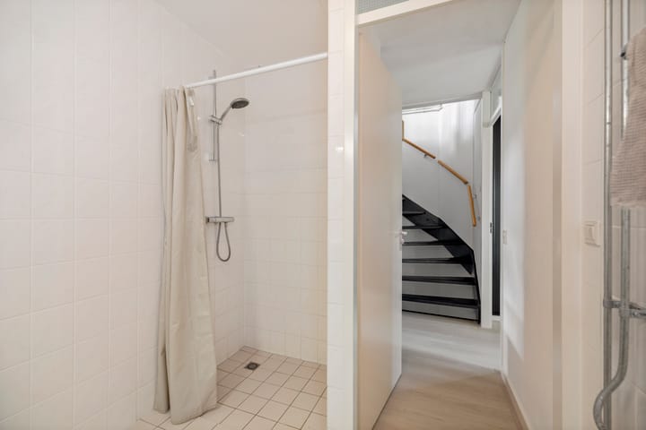 Photo 21 of Van der Meystraat 7