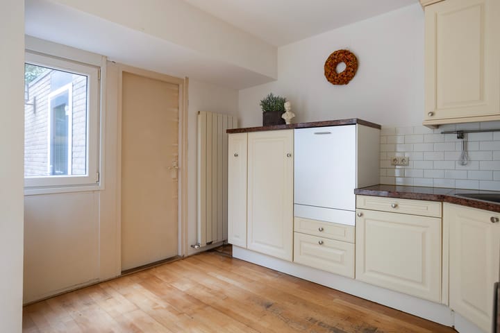 Foto 22 van Arnold Feystraat 19