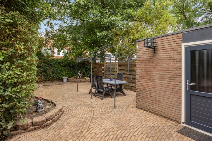 Foto 25 van Arnold Feystraat 19